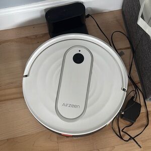 Airzeen White Robotic Vacuum Cleaner